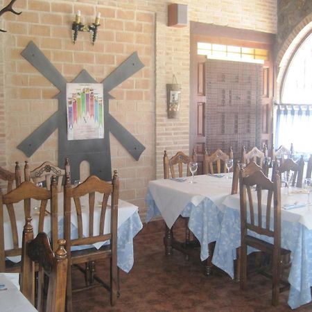 Posada De Los Consules กอนซูเอกรา ภายนอก รูปภาพ